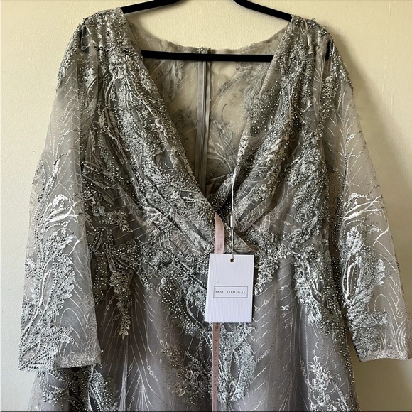 Mac Duggal Elegant Silver Long Sleeve Dress - Picture 5 of 9